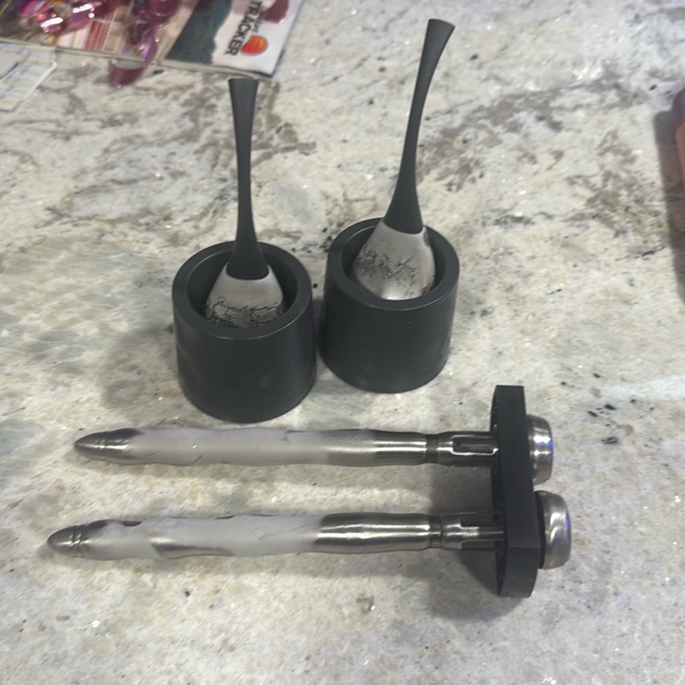 2 beer bottle and 2 wine glass chillers